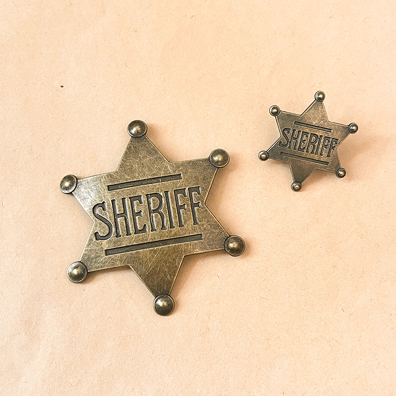 Broche con insignia de Metal d - Nick'S Jewelry & Watches Reviews reseña y precio