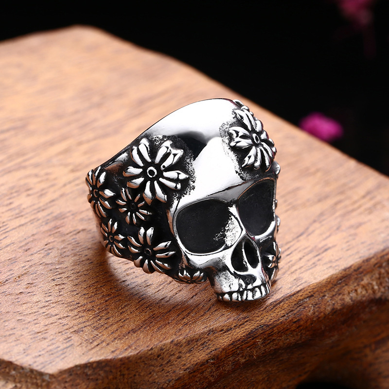 Anillo de calavera de plata de - Sterling Silver Ring reseña y precio